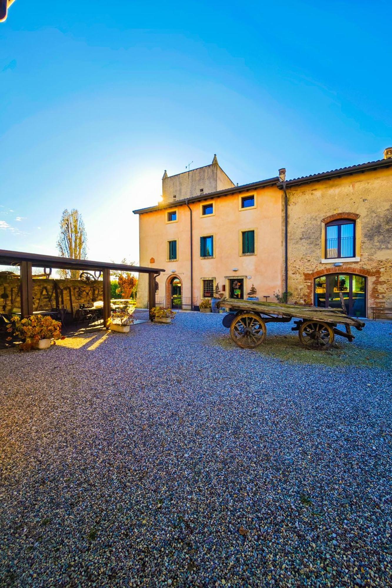 Agriturismo Nicobresaola Sommacampagna Exterior foto